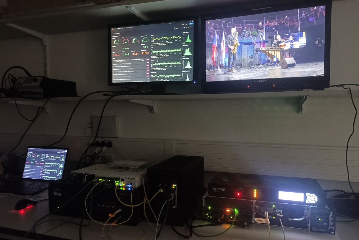 Povolte externí obrázky.